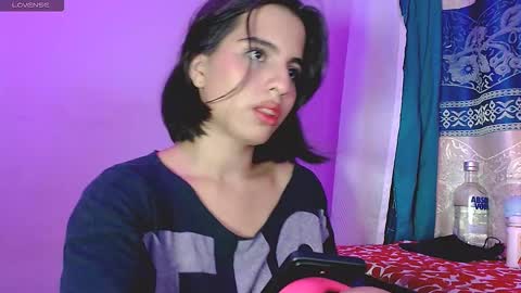 Kade  Anne online show from October 13, 2025, 6:02 am