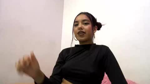 Snapshot of kahelipurple chatting on December 4, 2024, 5:05 am KAHELIINDEPENDENT MODEL online show from December 4, 2024, 5:05 am