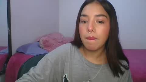 Snapshot of kahelipurple chatting on January 25, 2025, 1:32 am KAHELIINDEPENDENT MODEL online show from January 25, 2025, 1:32 am