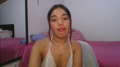 Snapshot of kahelipurple chatting on February 13, 2025, 1:29 am KAHELIINDEPENDENT MODEL online show from February 13, 2025, 1:29 am