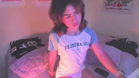 Kai Novoa online show from October 25, 2025, 6:46 pm