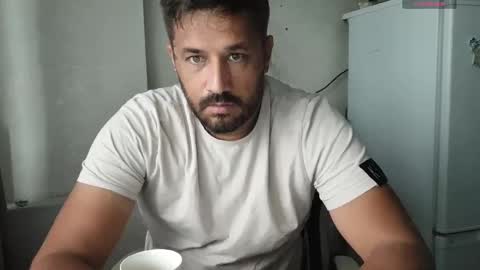 kaifik online show from October 5, 2025, 12:42 am