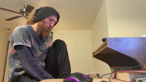 Kaiku77 online show from April 4, 2026, 7:00 pm