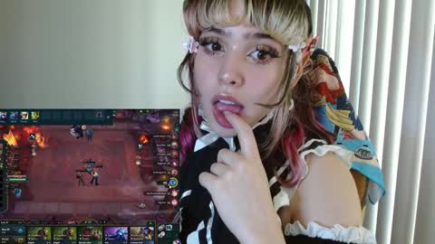 Kairi online show from December 11, 2024, 11:32 pm