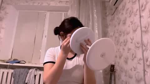 Sakura online show from March 21, 2026, 2:20 pm