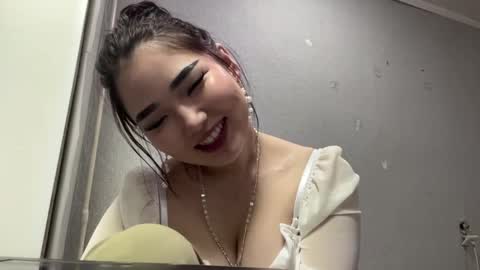 Sakura online show from March 30, 2026, 5:25 pm