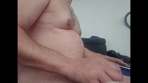 Kalendr online show from April 5, 2026, 8:11 am