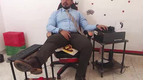 Kaleth online show from February 9, 2026, 3:38 pm