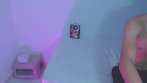 Snapshot of kalifah_ chatting on February 18, 2026, 12:12 pm kalifah_ online show from February 18, 2026, 12:12 pm