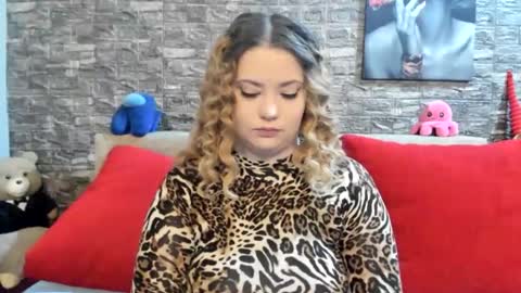 kalindahot online show from February 15, 2026, 6:59 pm