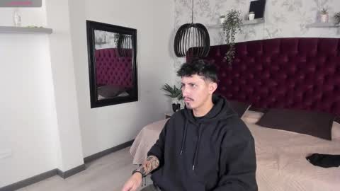 jhon online show from February 17, 2026, 12:34 pm