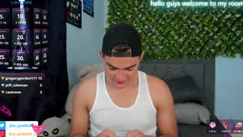 Snapshot of kami_22 chatting on January 12, 2025, 12:39 am camilo  independent model online show from January 12, 2025, 12:39 am