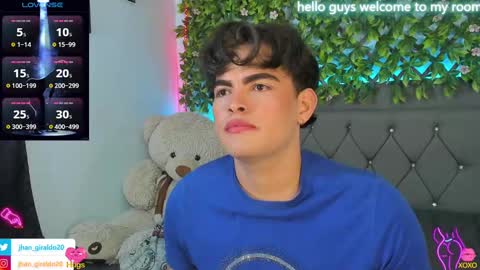 Snapshot of kami_22 chatting on January 17, 2025, 8:02 am camilo  independent model online show from January 17, 2025, 8:02 am