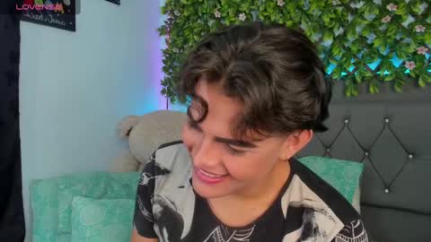 Snapshot of kami_22 chatting on January 25, 2025, 9:04 am camilo  independent model online show from January 25, 2025, 9:04 am