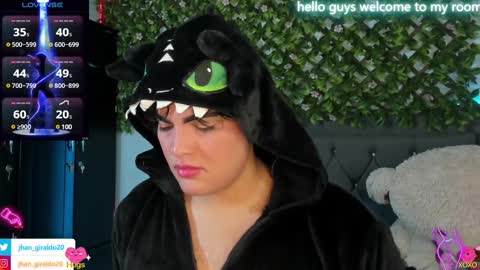 Snapshot of kami_22 chatting on February 12, 2025, 6:40 am camilo  independent model online show from February 12, 2025, 6:40 am