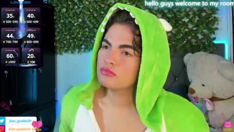 Snapshot of kami_22 chatting on February 13, 2025, 8:17 am camilo  independent model online show from February 13, 2025, 8:17 am