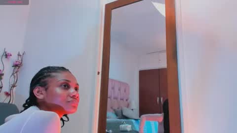 Snapshot of kamila_arias chatting on June 25, 2026, 1:04 pm online show from June 25, 2026, 1:04 pm