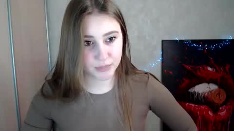 kamilla_love_ online show from April 13, 2026, 12:54 pm
