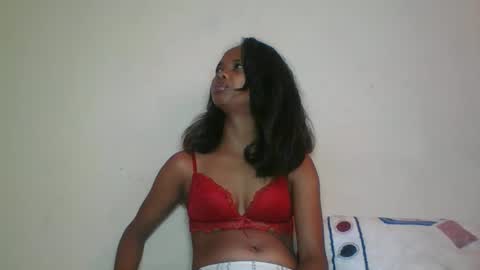 kamillah69 online show from March 1, 2026, 5:31 am