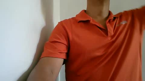 Snapshot of kamilo69_ chatting on January 16, 2026, 4:33 pm Kamilo online show from January 16, 2026, 4:33 pm