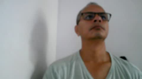 Kamilo online show from June 23, 2026, 12:58 pm