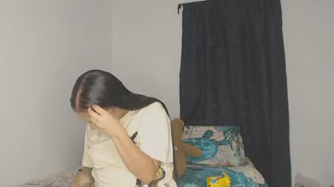 Snapshot of kammy_cami chatting on June 24, 2026, 11:15 pm kammy y camila online show from June 24, 2026, 11:15 pm