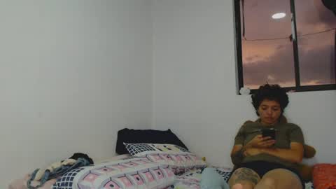 Snapshot of kammy_cami chatting on July 17, 2026, 11:20 pm kammy y camila online show from July 17, 2026, 11:20 pm