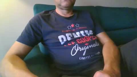 Mario online show from December 5, 2025, 12:14 pm