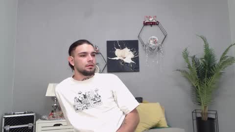 Kane online show from December 14, 2025, 7:18 pm