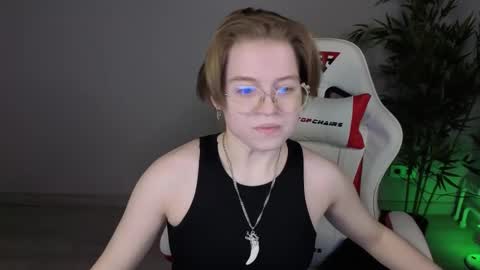 Karen online show from March 21, 2026, 1:43 am