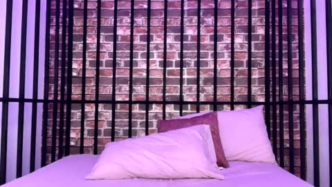 karen_roxe online show from May 20, 2026, 8:37 pm