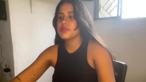 kariina candy and fox online show from May 28, 2026, 8:39 pm