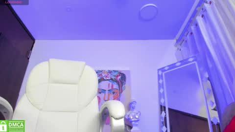 Snapshot of kariitto___ds chatting on February 12, 2025, 6:40 am kariitto___ds online show from February 12, 2025, 6:40 am