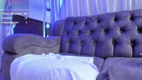 Snapshot of kariitto___ds chatting on March 4, 2025, 6:37 am kariitto___ds online show from March 4, 2025, 6:37 am