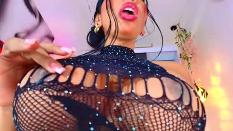 Snapshot of karina4squirt chatting on December 22, 2024, 5:10 pm karina4squirt online show from December 22, 2024, 5:10 pm
