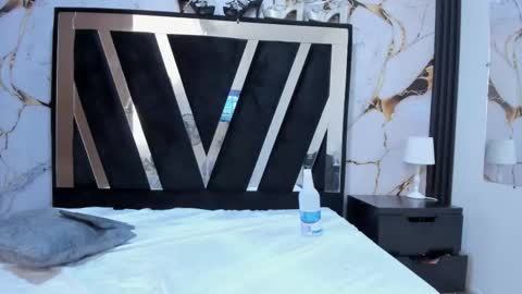 KarinaSimonz online show from February 19, 2026, 9:11 pm