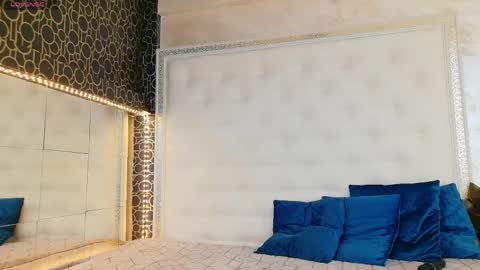 KARISSIA online show from March 29, 2026, 6:24 am