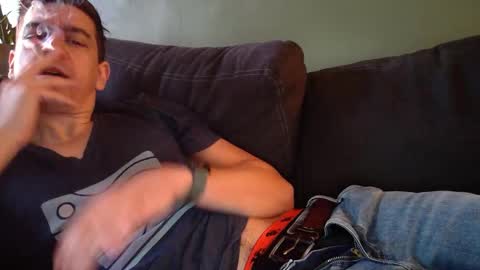 Snapshot of karl_mask chatting on December 11, 2024, 4:20 pm Karl online show from December 11, 2024, 4:20 pm