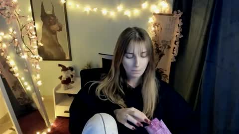 Karla online show from February 3, 2026, 1:16 pm