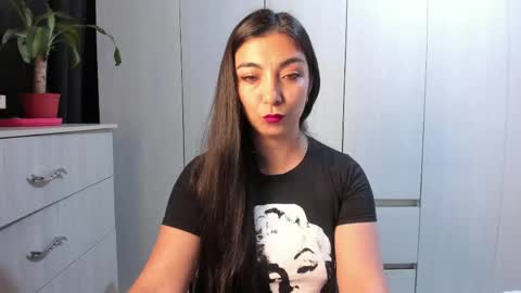Karla  online show from May 21, 2026, 10:44 am