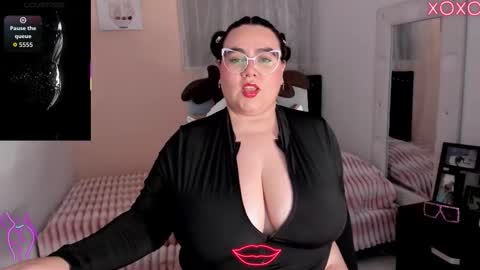 Karla Lane  online show from December 14, 2025, 4:07 am