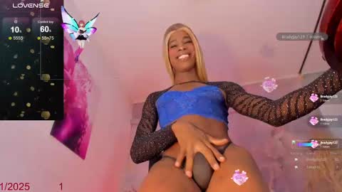 Snapshot of karlaebony_ts chatting on November 12, 2025, 1:44 pm KARLA online show from November 12, 2025, 1:44 pm