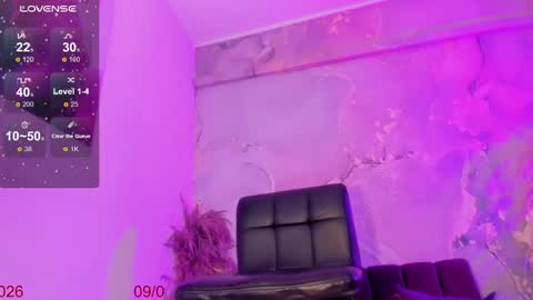 Snapshot of karlaebony_ts chatting on January 9, 2026, 1:47 pm KARLA online show from January 9, 2026, 1:47 pm