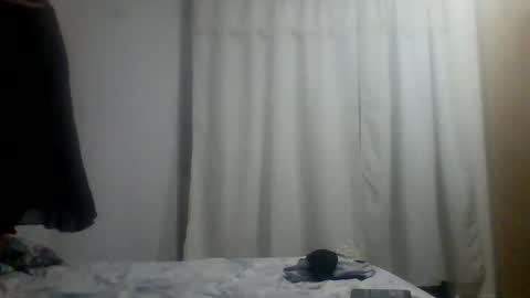 karlhats2023 online show from February 2, 2025, 2:06 am