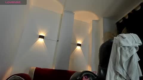 KARLYE online show from July 12, 2026, 2:46 am