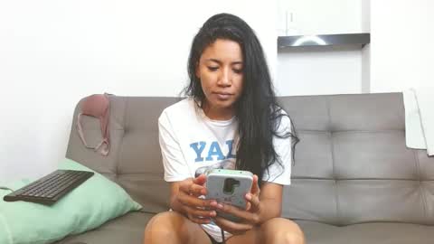 karolina  online show from February 26, 2025, 2:26 am