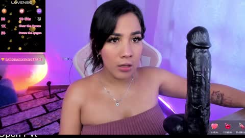 Snapshot of karol_ivonne chatting on December 10, 2024, 10:37 pm karol online show from December 10, 2024, 10:37 pm