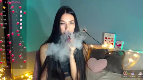 Kira online show from October 28, 2025, 2:04 am