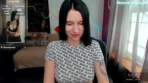 Karolina online show from March 29, 2026, 5:40 am