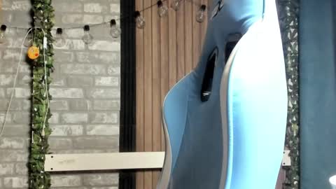 karoline121 online show from September 20, 2025, 7:37 pm